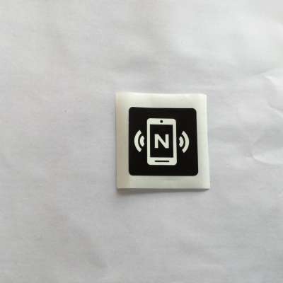 ISO14443A HF 13.56Mhz 215 RFID NFC Waterproof PVC Sticker For Data Transmission